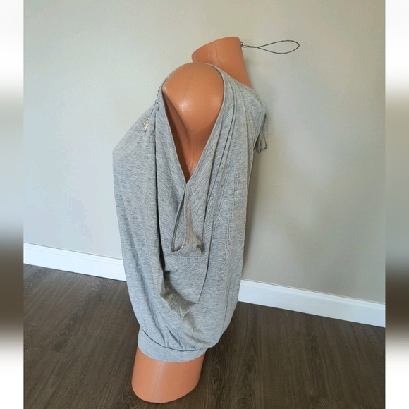Lascana for Venus Cold Shoulder Sequin Keyhole Dolman SS Top Gray Size XS - Picture 3 of 8